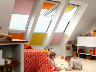 Как выбрать рулонные шторы на пластиковые окна