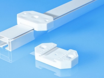 Потолочные плинтуса из пенопласта и полиуретана - какие из них выбрать