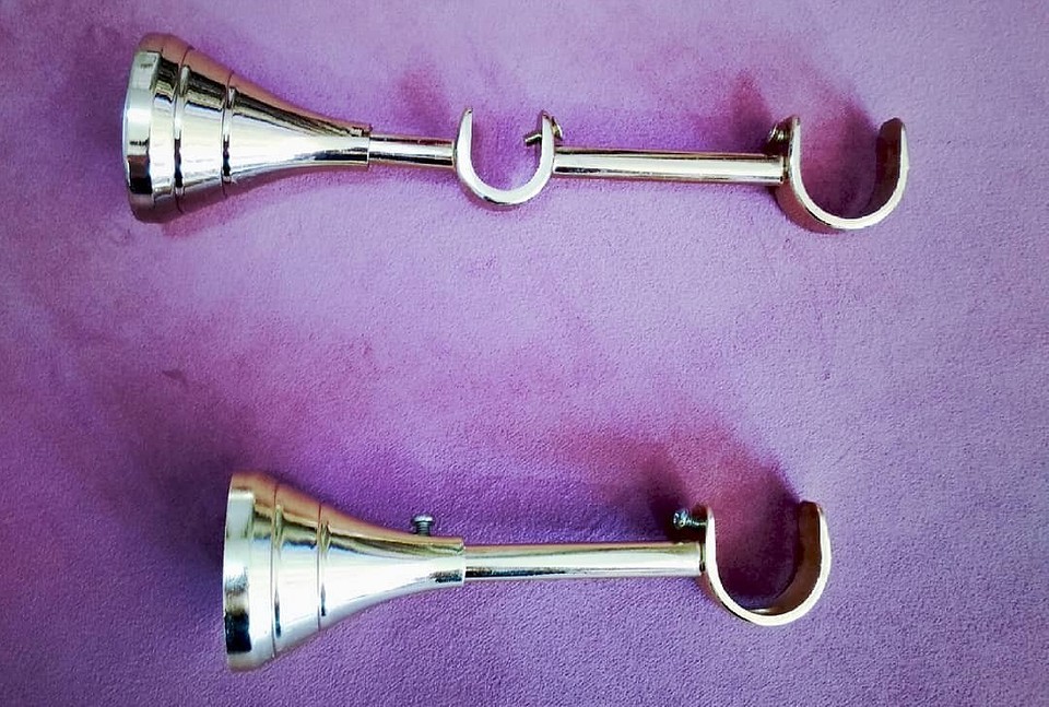 Как правильно провести монтаж карниза для штор на стену, общие требования и правила