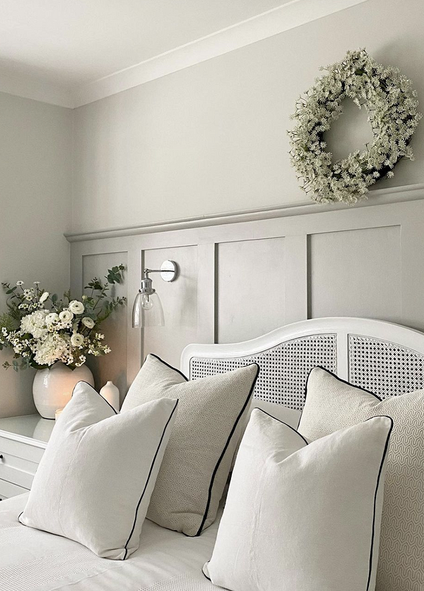 Шторы к серым обоям - фото идей цвета штор в спальню, зал, гостиную, кухню к серым обоям