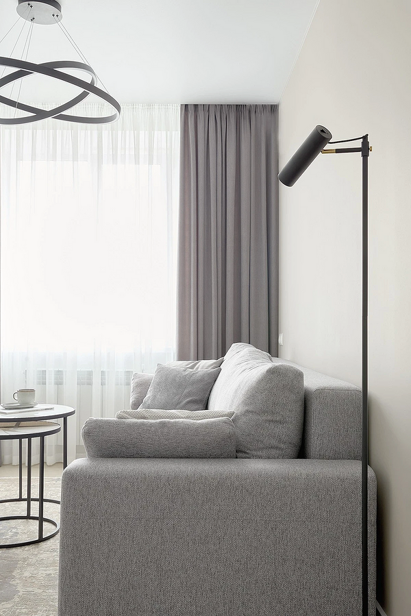 Тюль в гостиную: новинки красивого дизайна для зала