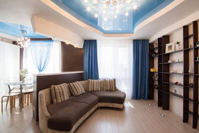 Голубые шторы в интерьере гостиной Голубые шторы в интерьере гостиной