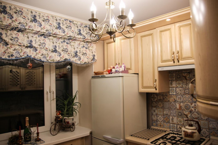 римские шторы на кухню римские шторы на кухню