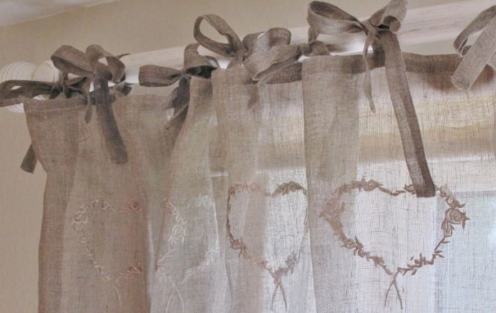 занавеска с бантами