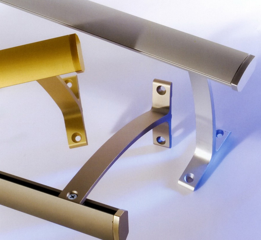 Гардины для штор, виды карнизов для штор, какие лучше выбрать самые удобные настенные варианты в зал