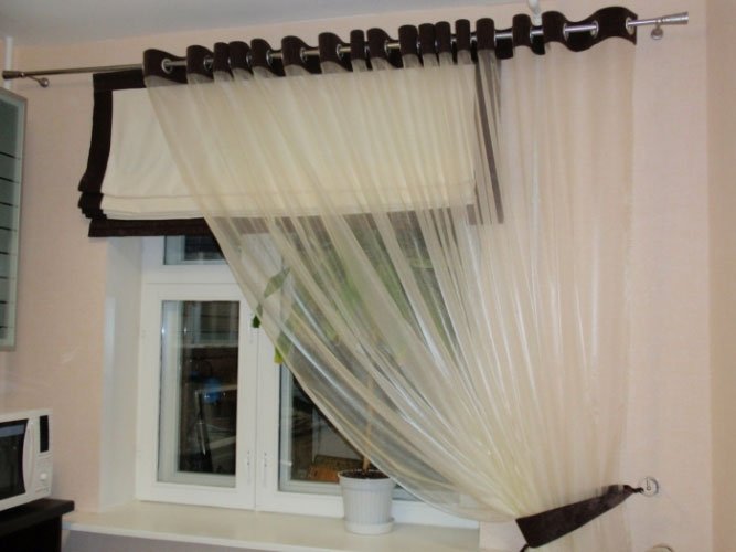 Занавески на кухню - новинка современных коротких и длинных модных кухонных занавесок