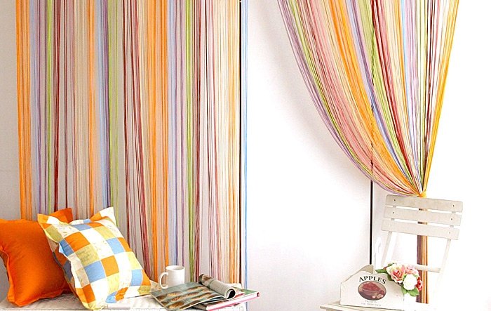 Радужные проволочные шторы