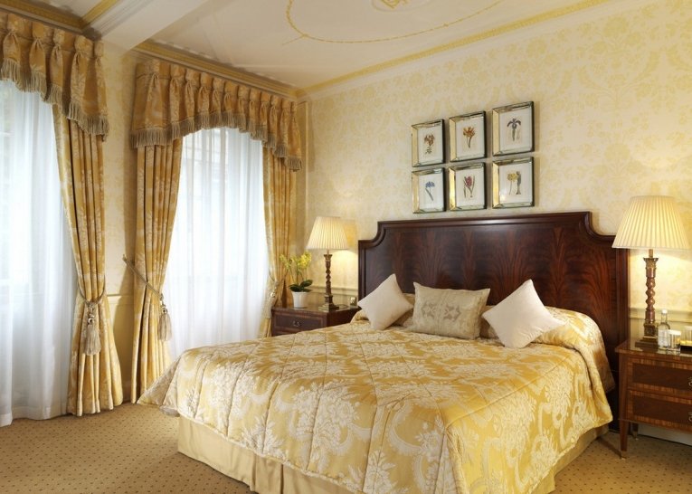 Шторы для спальни: лучшие фото современных новинок дизайна