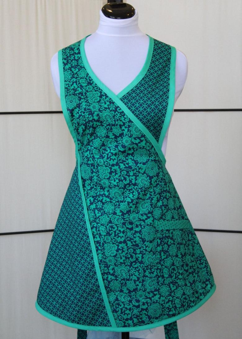 Выкройка красивого фартука для кухни для кухни своими руками