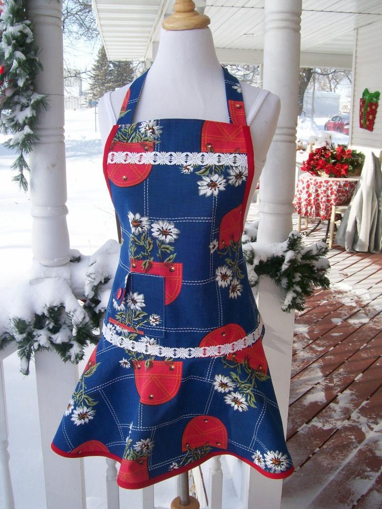 Выкройка красивого фартука для кухни для кухни своими руками