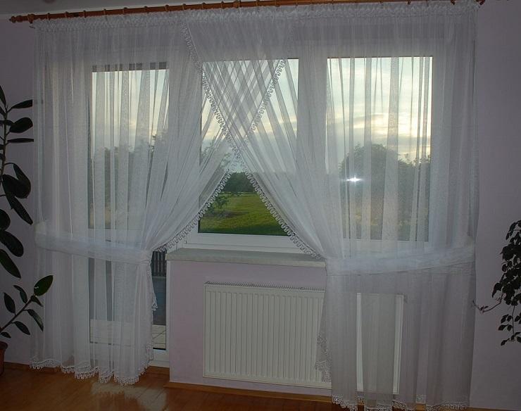 Какие шторы выбрать для лоджии, основные виды и как повесить