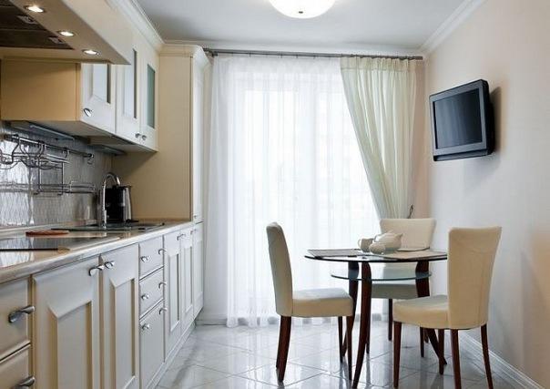 Шторы из органзы на кухню или в гостиную, модели занавесок