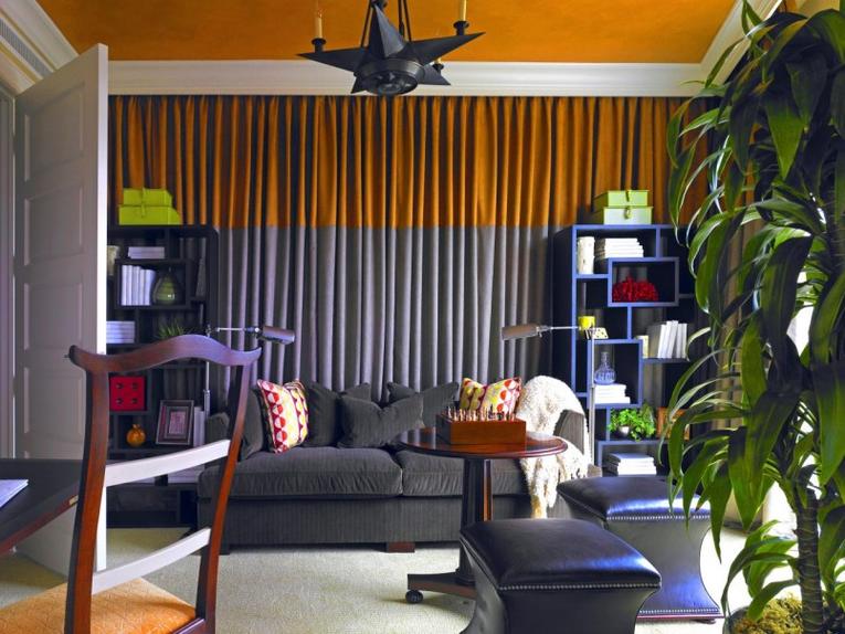 Комбинированные шторы из 2х цветов для гостиной, спальни и зала с переходом, из двух полотен