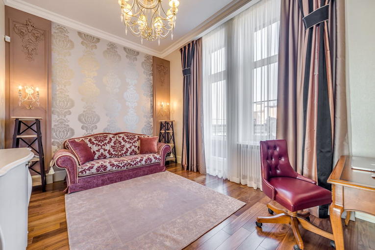 Комбинированные шторы из 2х цветов для гостиной, спальни и зала с переходом, из двух полотен