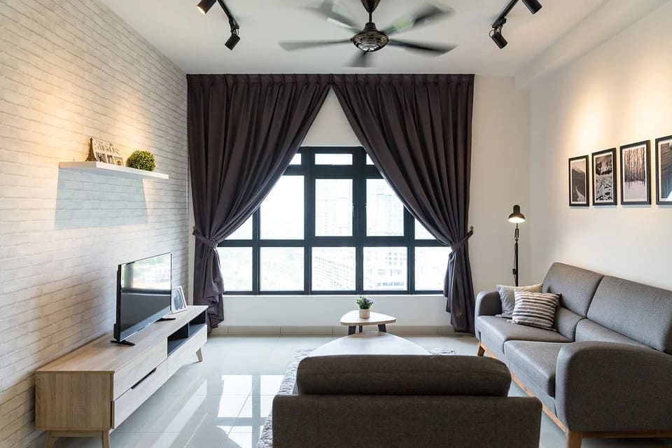 Красивые шторы для гостиной, ФОТО без ламбрекена, новинки