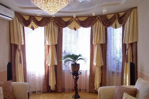 Тюль с кистями