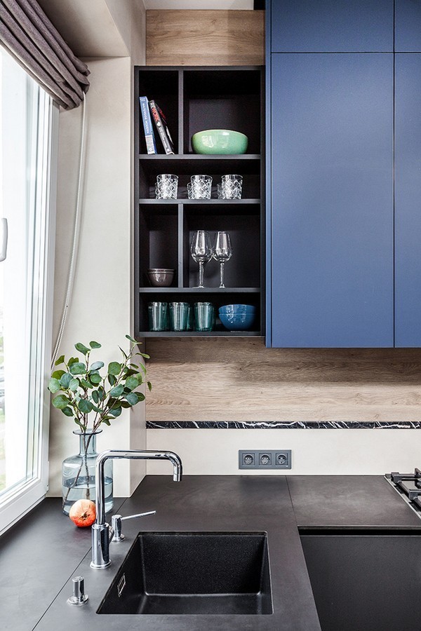 Шторы на кухню с балконной дверью