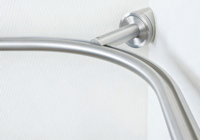 Изогнутый карниз для штор