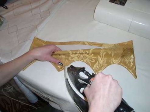 Гардины на скошенные окна своими руками