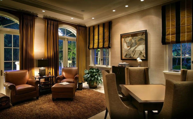 плотные шторы, не пропускающие свет