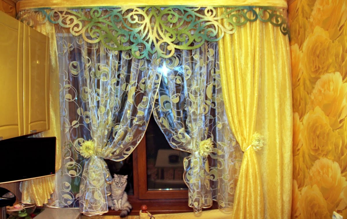 открытый ламбрекен