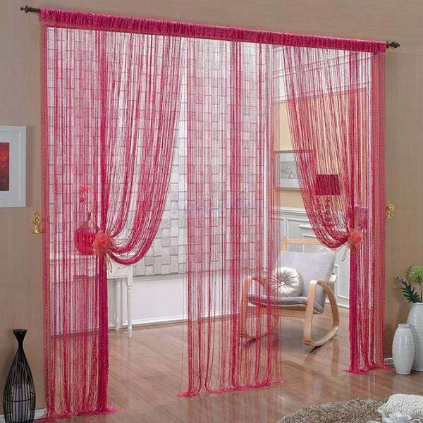 Проволочные шторы в дверной проем — фото Как красиво повесить проволочные шторы между комнатами