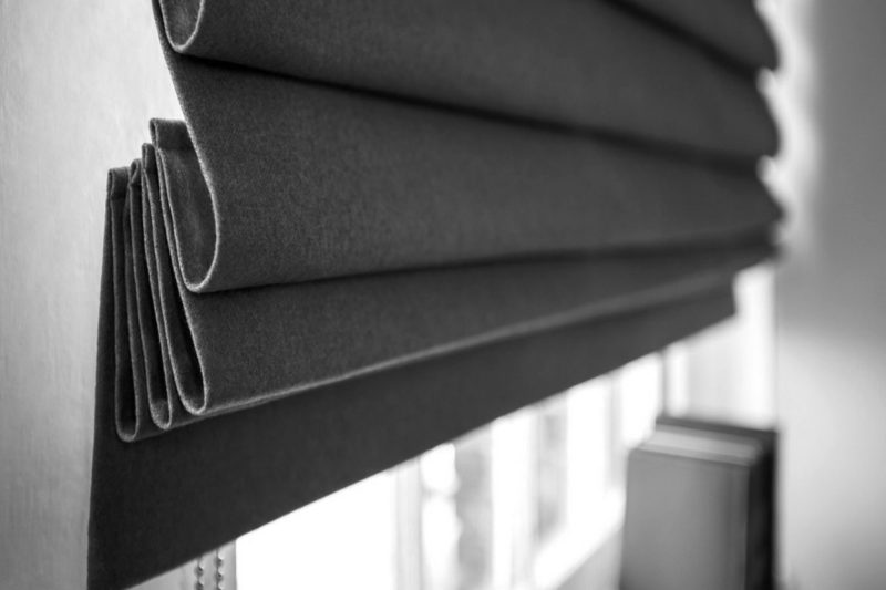 Темные шторы - фото лучших идей и новинок дизайна
