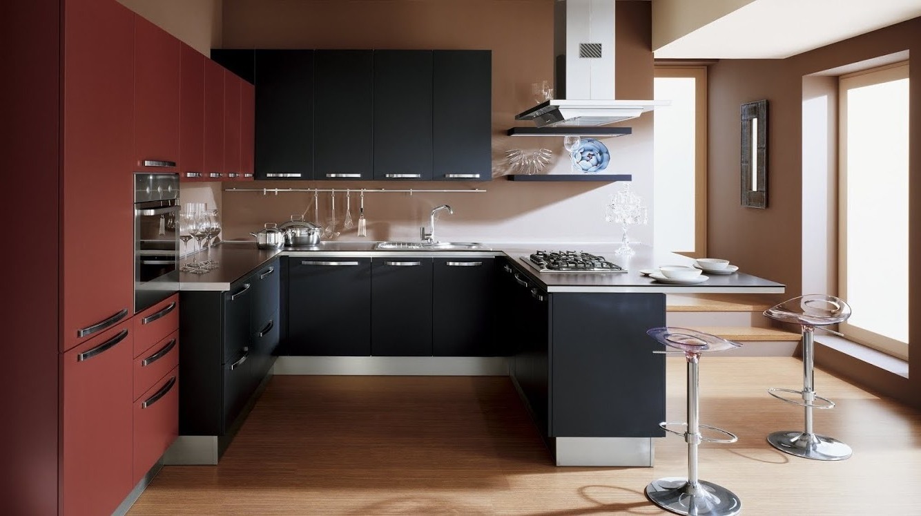 Бордовая кухня