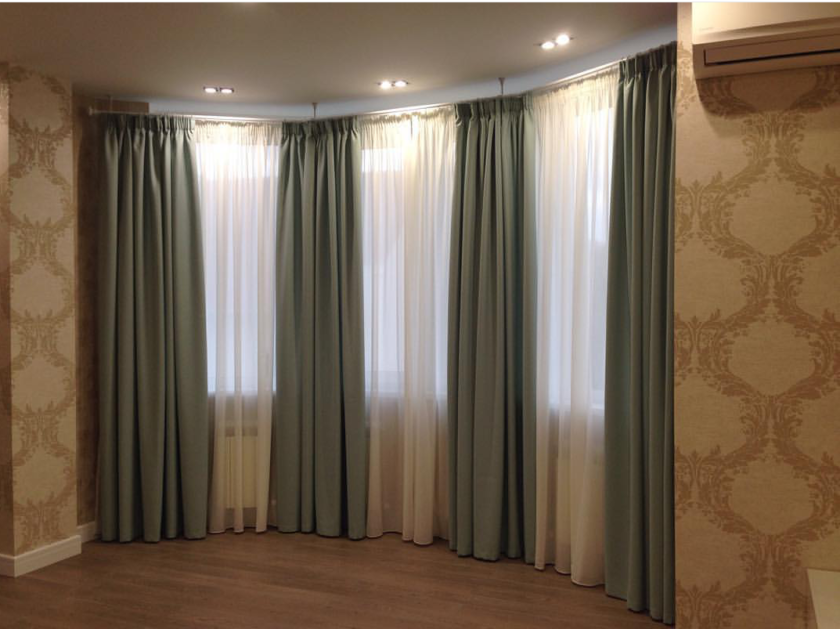 Комбинированные шторы из 2х цветов для гостиной, спальни и зала с переходом, из двух полотен