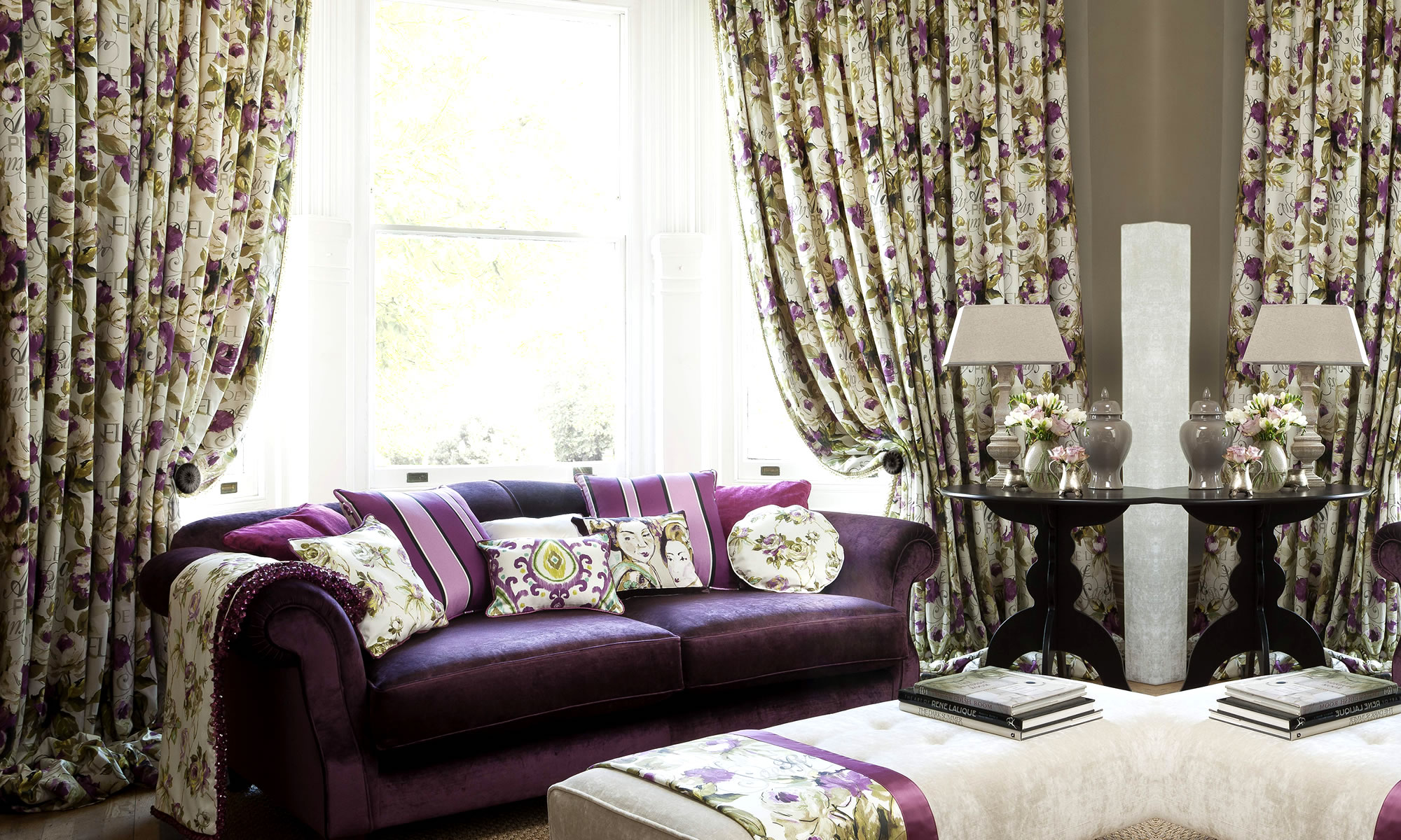 Цветочные шторы в современных интерьерах