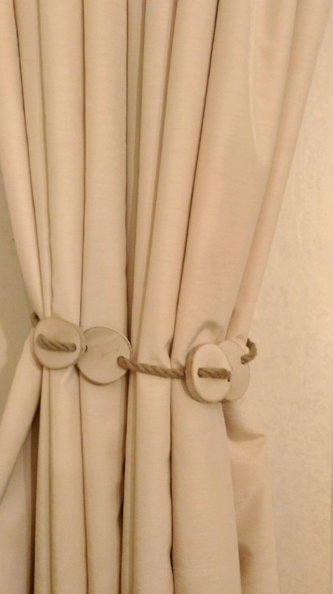 Podhvatyi dlya shtor 11