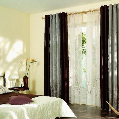 Тюль на люверсах: достоинства и недостатки