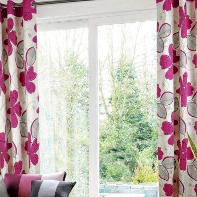 Шторные люверсы на окне