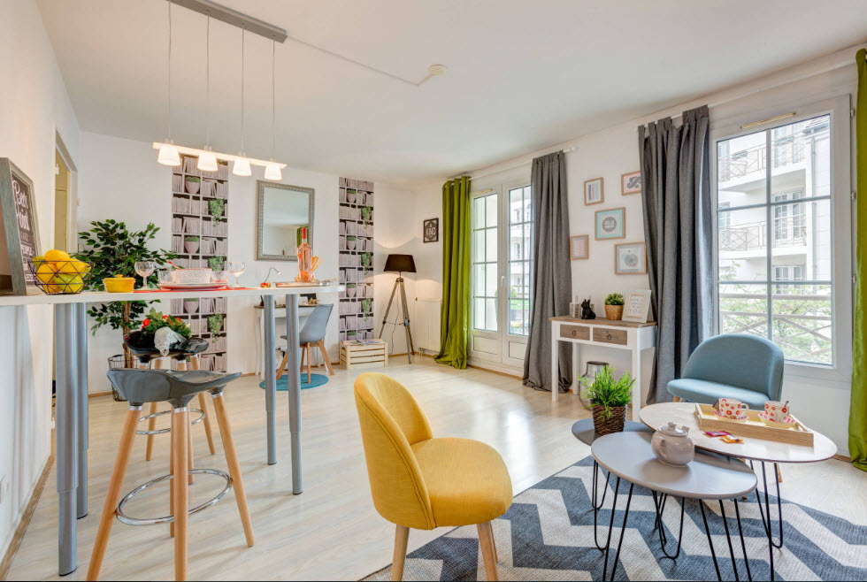 Шторы разного цвета