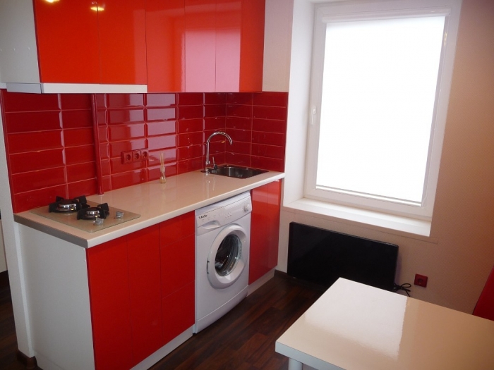 Красно-белая кухня