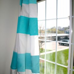 Шторы в полоску - примеры красивого дизайна и современного оформления