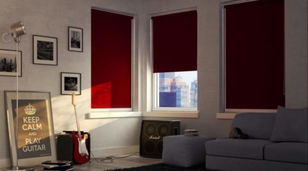 Как выбрать рулонные шторы на пластиковые окна