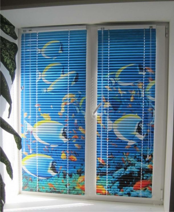 С рисунком С рисунком