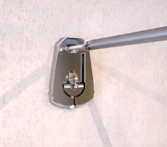 Монтаж кронштейна