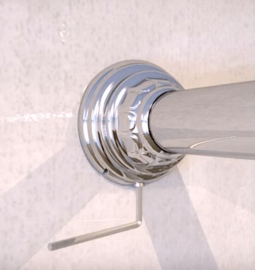 Установка колпака на крепление штанги