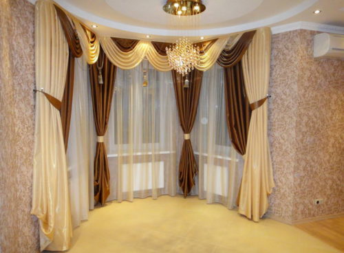 Гибкий потолочный карниз