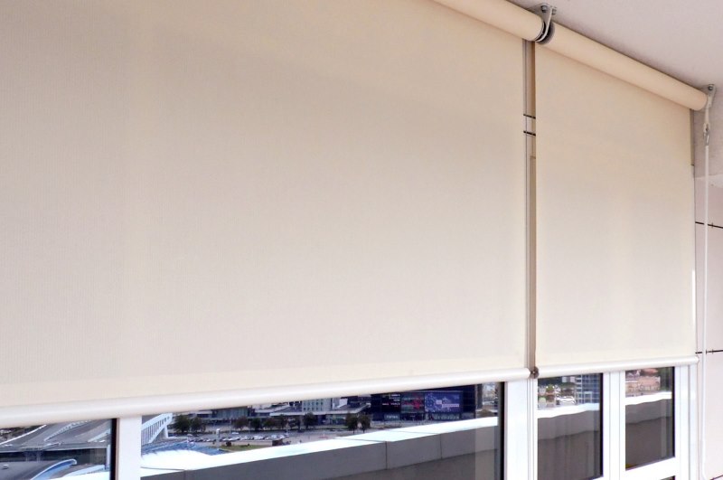 Полотно рулонной шторы из ткани скрин