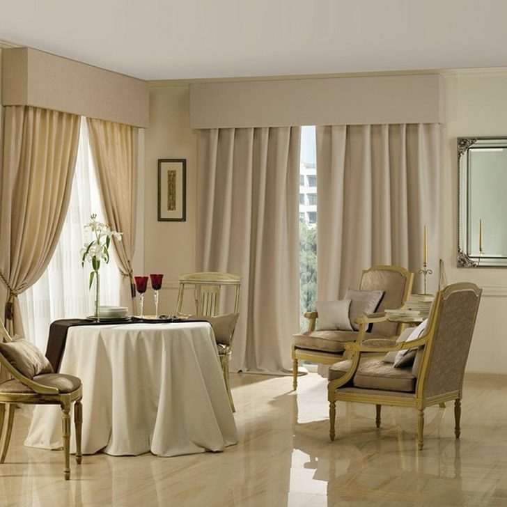 легкие шторы в интерьере