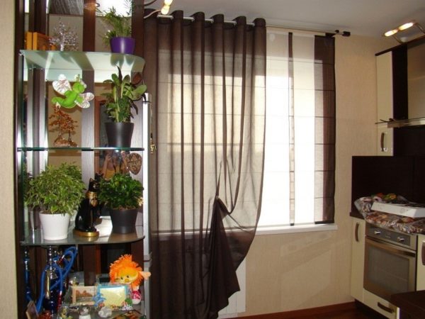 Кухонные занавески на люверсах