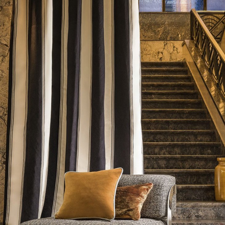 Шторы в полоску - примеры красивого дизайна и современного оформления