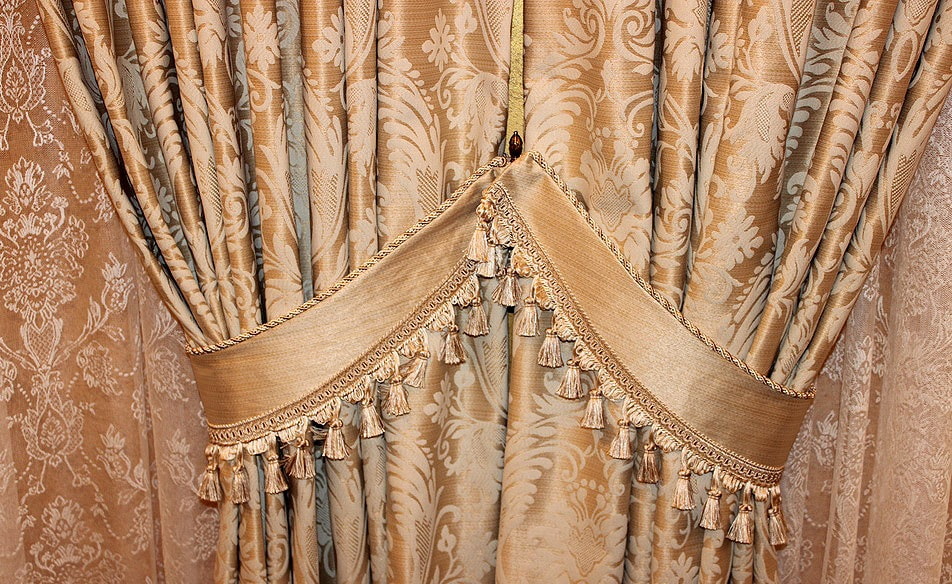 подхваты для штор кисточки