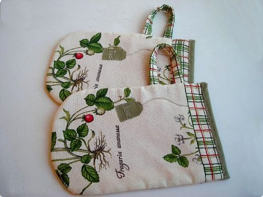 Прихватки своими руками: схемы с выкройками + мастер-класс, как сшить из лоскутов ткани в стиле пэчворк удобную прихватку в виде варежки