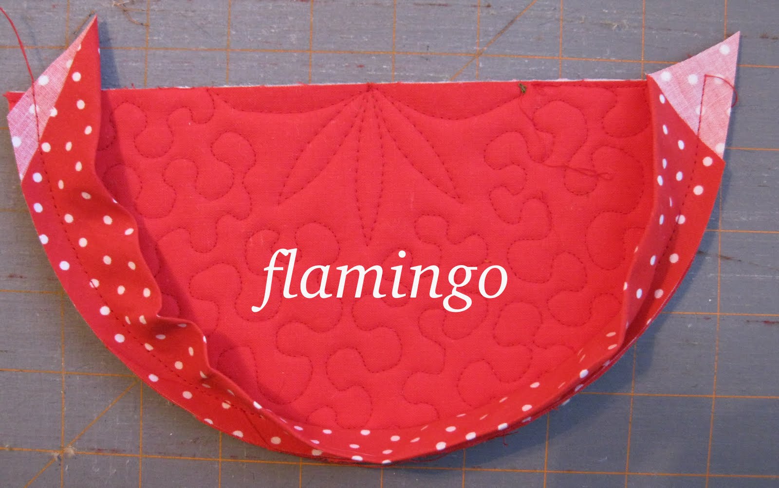 Прихватки своими руками: схемы с выкройками + мастер-класс, как сшить из лоскутов ткани в стиле пэчворк удобную прихватку в виде варежки