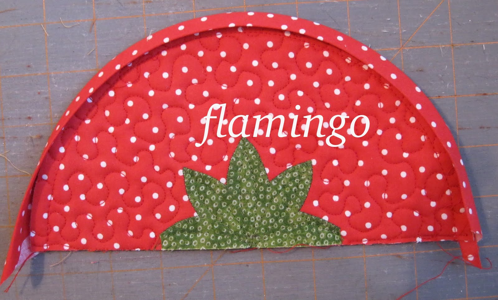 Прихватки своими руками: схемы с выкройками + мастер-класс, как сшить из лоскутов ткани в стиле пэчворк удобную прихватку в виде варежки