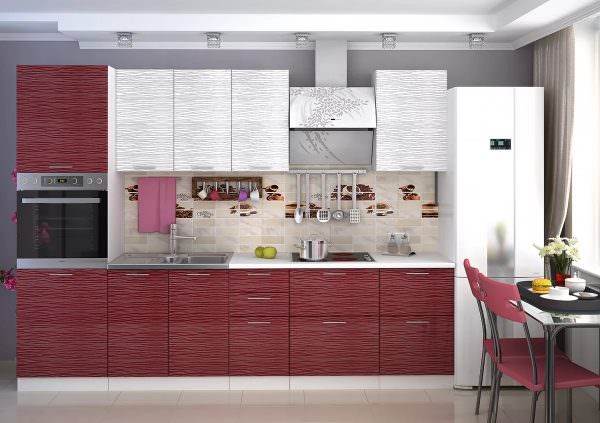 Классическое сочетание бордового и белого никогда не выходит из моды и никогда не надоедает.